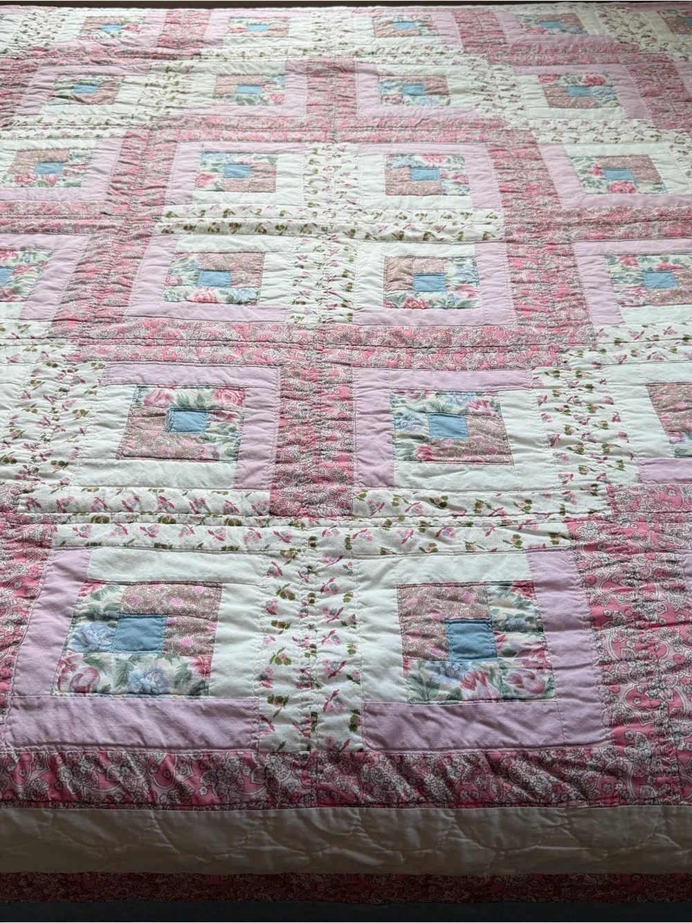 Vintage Cottage Floral Log Cabin Quilt 80” x 80” Hand Stitched Cotton Quilt